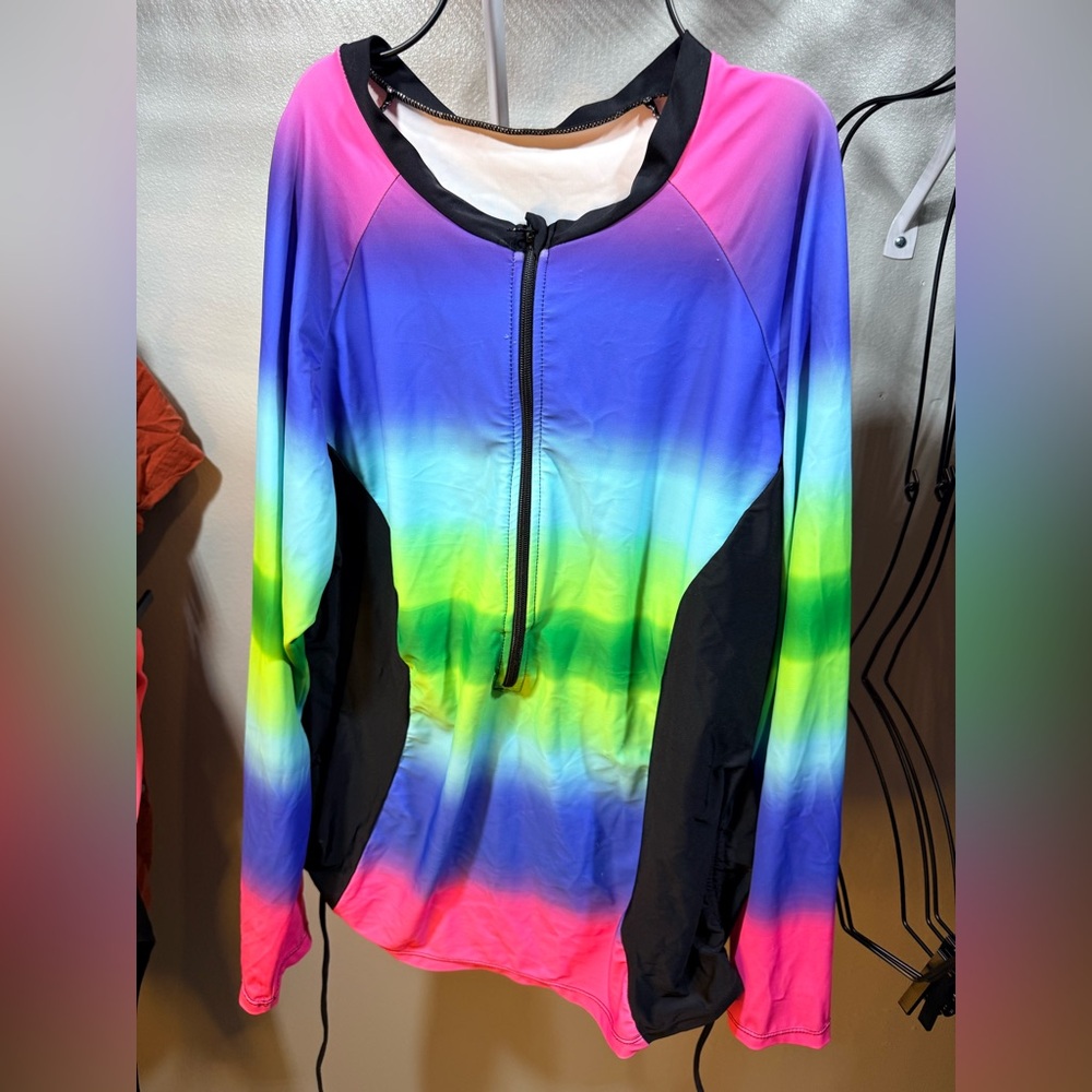 ⚡️Rainbow Gradient Zip Up Rash Guard Womens Long Sleeve Ruched Swim Top